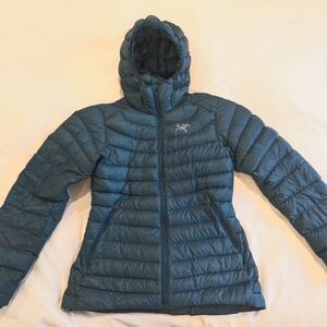 Arc'teryx Cerium LT Hoody Womens XS puffer